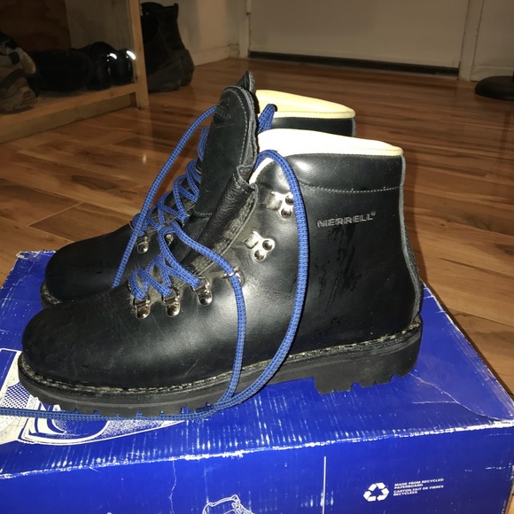 Merrell hiking boots explorer etc size 9.5 - Picture 2 of 7